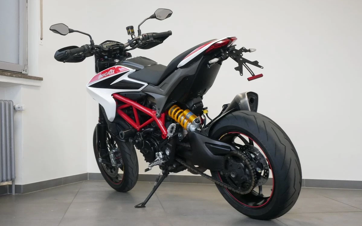 Zum Vergrößern bitte anklicken! Angebot Ducati Hypermotard 821