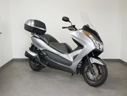 Honda Forza 300