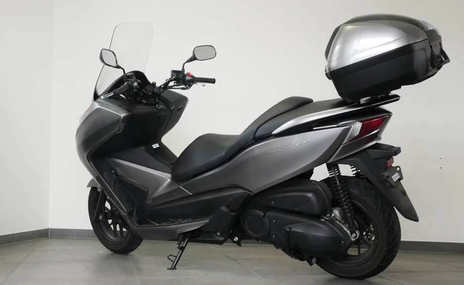 Offer Honda Forza 300 Bild 10: Offer Honda Forza 300