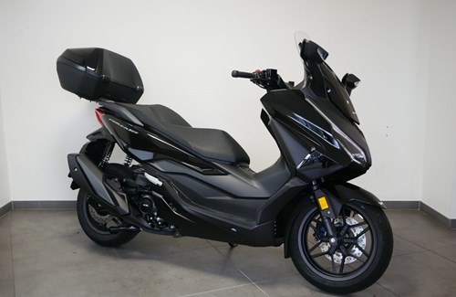 Gebrauchtmotorrad Honda Forza 350