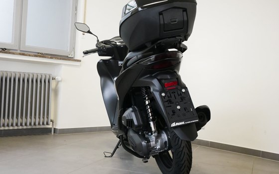 Gebrauchtmotorrad Honda SH150i - Bild 11