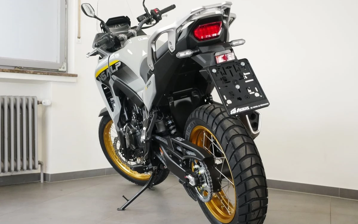 Zum Vergrößern bitte anklicken! Angebot Honda XL750 Transalp
