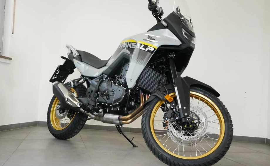 Offer Honda XL750 Transalp Bild 4: Offer Honda XL750 Transalp