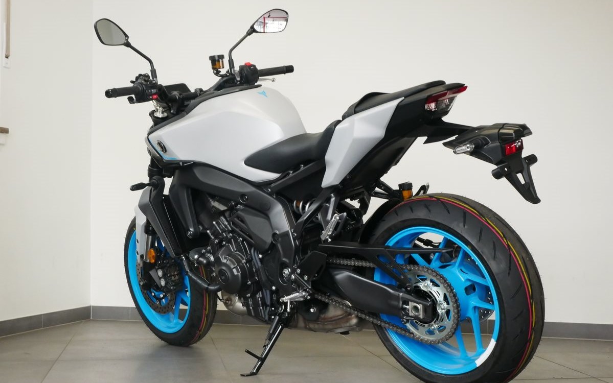 Offer Yamaha MT-09 Y-AMT