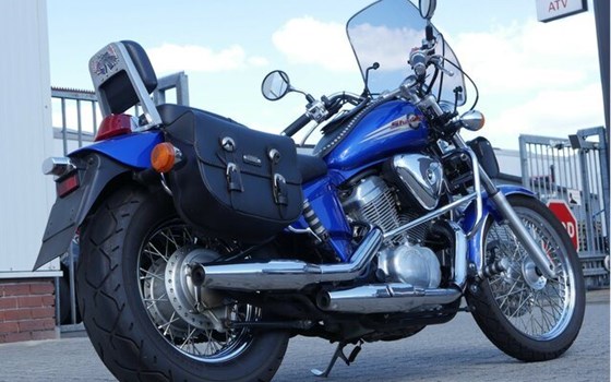 Gebrauchtmotorrad Honda VT 600 C Shadow - Bild 21