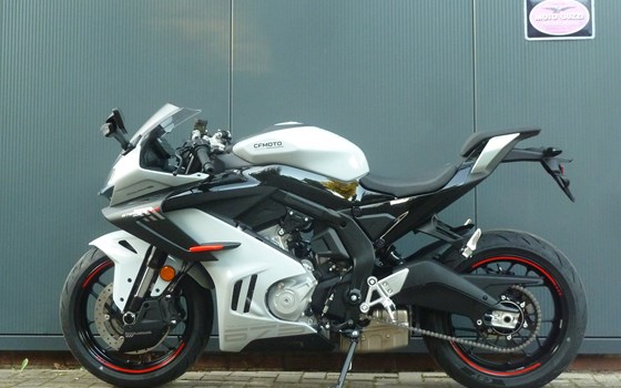 Neufahrzeug CFMOTO 675SR-R - Bild 8
