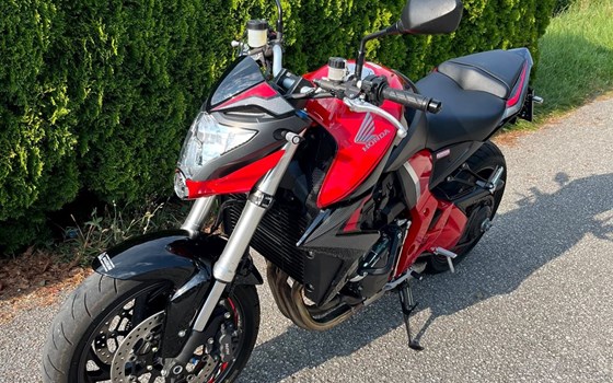 Gebrauchtmotorrad Honda CB 1000 R - Bild 4 Gebrauchtmotorrad Honda CB 1000 R - Bild 4