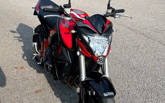 Gebrauchtmotorrad Honda CB 1000 R - Bild 5 Gebrauchtmotorrad Honda CB 1000 R - Bild 5