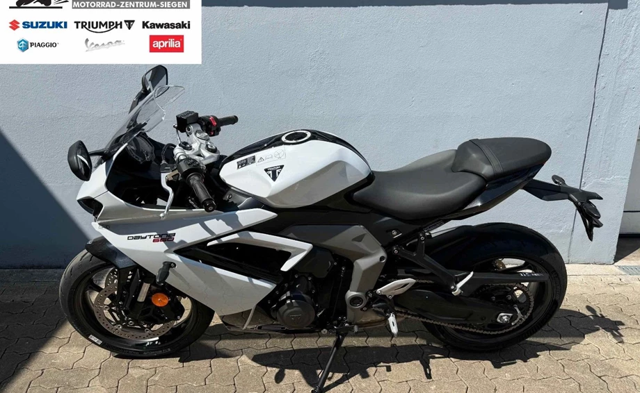 Angebot Triumph Daytona 660 Bild 4: Angebot Triumph Daytona 660