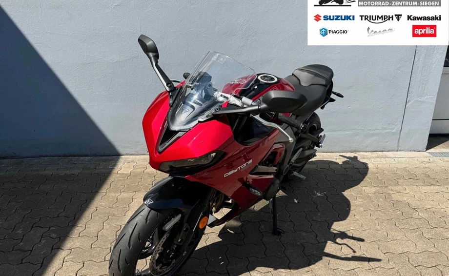 Angebot Triumph Daytona 660 Bild 7: Angebot Triumph Daytona 660