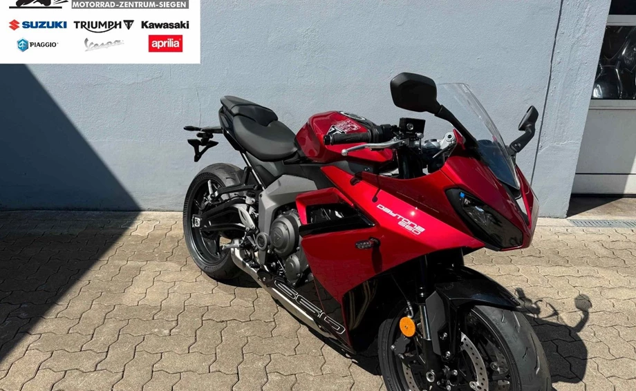 Angebot Triumph Daytona 660 Bild 8: Angebot Triumph Daytona 660