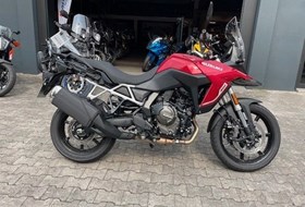Suzuki V-Strom 800