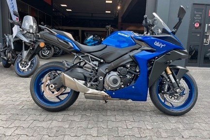 Suzuki GSX-S1000GT