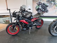 Gebrauchtmotorrad Triumph Street Triple RX