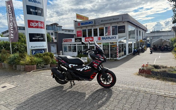 Neufahrzeug Aprilia SR GT Replica 125 - Bild 4