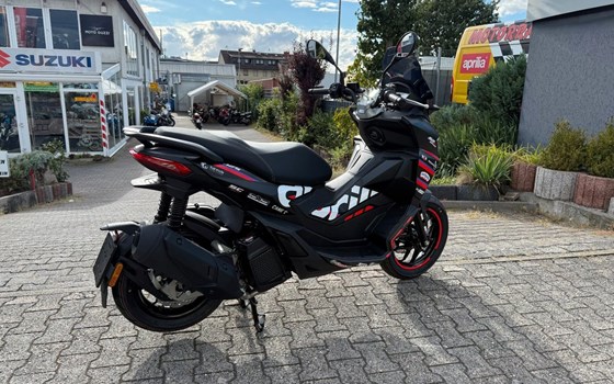 Neufahrzeug Aprilia SR GT Replica 125 - Bild 8