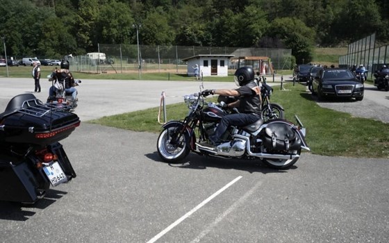 Gebrauchtmotorrad Harley-Davidson Softail Heritage Springer FLSTS - Bild 2