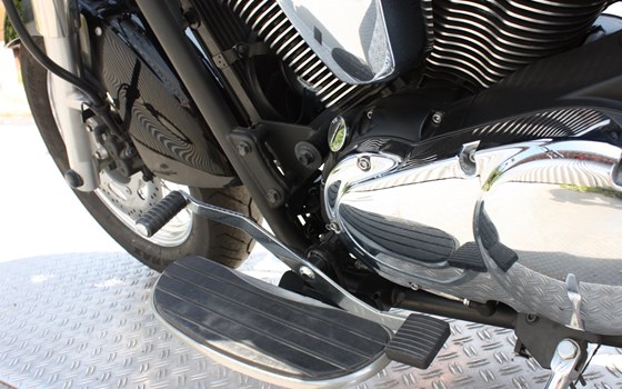 Gebrauchtmotorrad Kawasaki VN 900 Classic - Bild 8