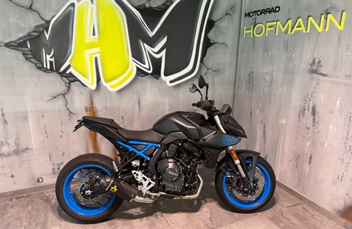 Neumotorrad Suzuki GSX-8S