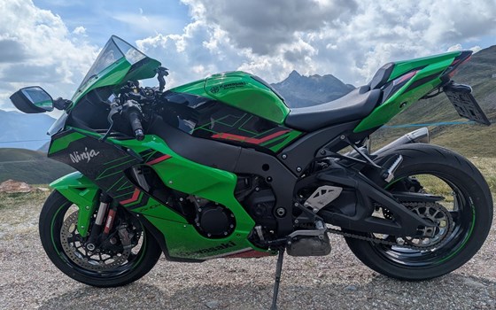 Gebrauchtmotorrad Kawasaki Ninja ZX-10R - Bild 5 Gebrauchtmotorrad Kawasaki Ninja ZX-10R - Bild 5