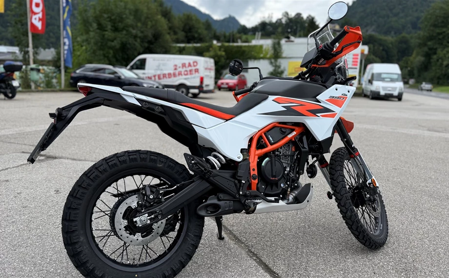 Angebot KTM 390 Adventure R Bild 3: Angebot KTM 390 Adventure R