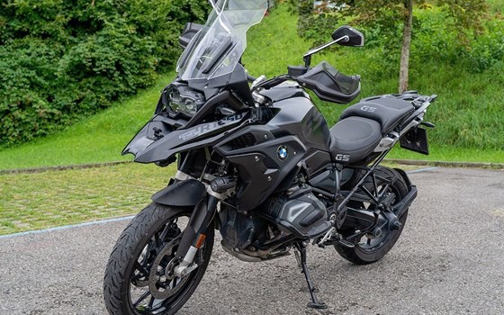 Gebrauchtmotorrad BMW R 1250 GS - Bild 1 Gebrauchtmotorrad BMW R 1250 GS - Bild 1