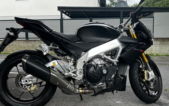 Gebrauchtmotorrad Aprilia Tuono V4 R APRC ABS - Bild 6 Gebrauchtmotorrad Aprilia Tuono V4 R APRC ABS - Bild 6