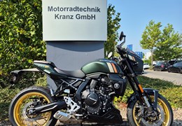 Neumotorrad Suzuki GSX-8TT