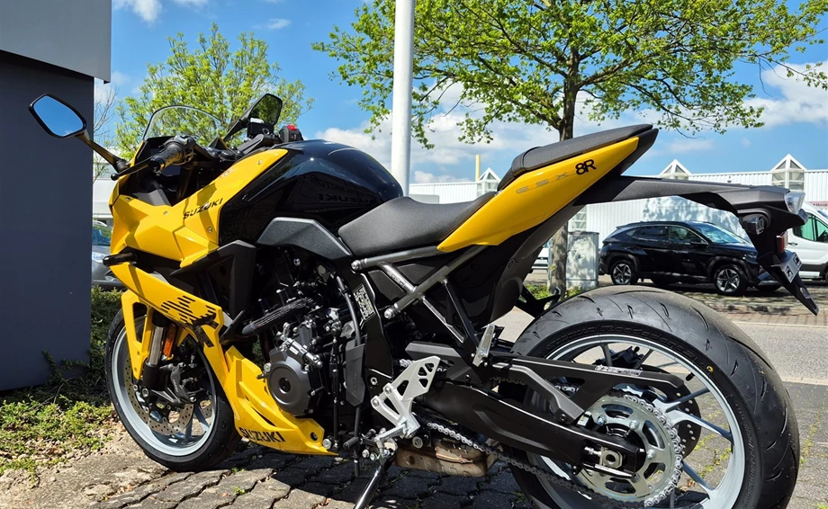 Angebot Suzuki GSX-8R Bild 7: Angebot Suzuki GSX-8R