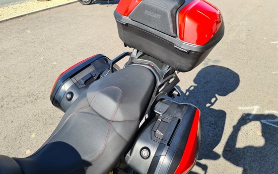 Gebrauchtmotorrad Ducati Multistrada 950 - Bild 10 Gebrauchtmotorrad Ducati Multistrada 950 - Bild 10