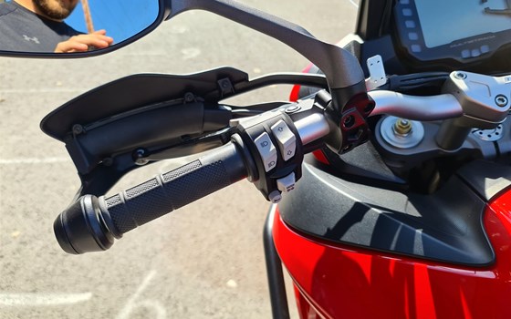 Gebrauchtmotorrad Ducati Multistrada 950 - Bild 8 Gebrauchtmotorrad Ducati Multistrada 950 - Bild 8