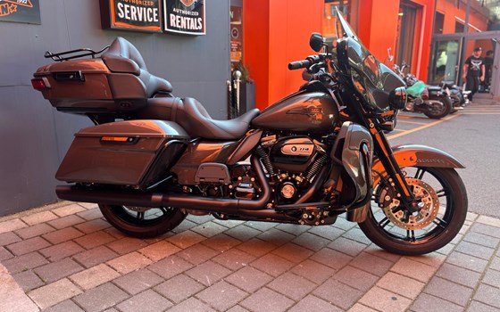 Gebrauchtmotorrad Harley-Davidson Touring Electra Glide Ultra Limited FLHTK - Bild 2 Gebrauchtmotorrad Harley-Davidson Touring Electra Glide Ultra Limited FLHTK - Bild 2