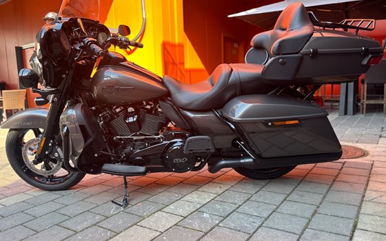 Gebrauchtmotorrad Harley-Davidson Touring Electra Glide Ultra Limited FLHTK - Bild 4 Gebrauchtmotorrad Harley-Davidson Touring Electra Glide Ultra Limited FLHTK - Bild 4