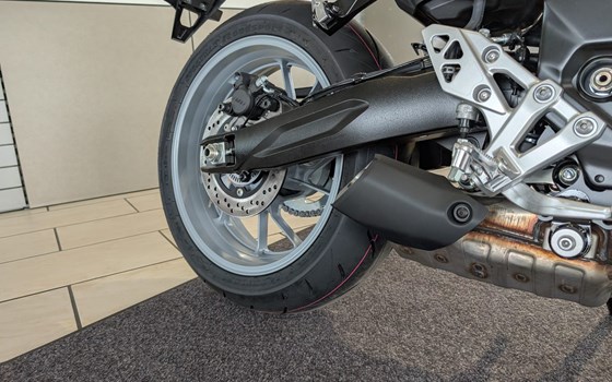 Neufahrzeug Suzuki GSX-8R - Bild 14