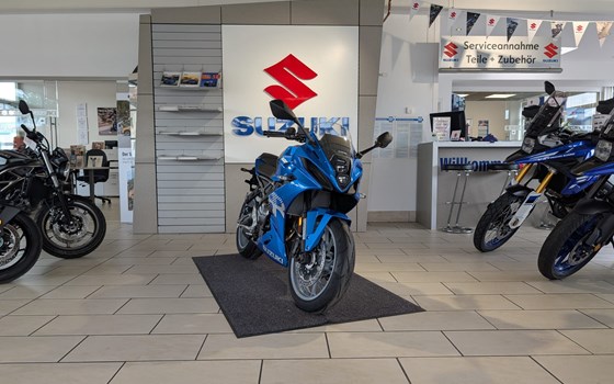 Neufahrzeug Suzuki GSX-8R - Bild 3