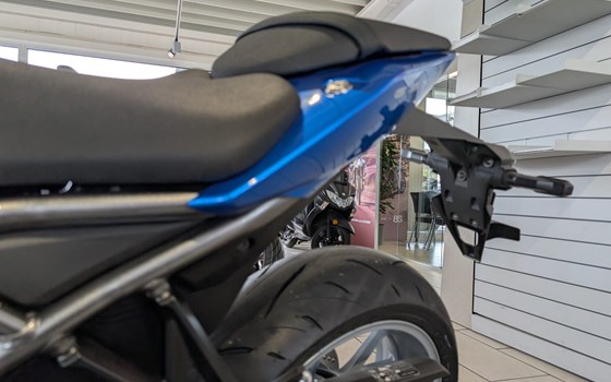 Neufahrzeug Suzuki GSX-8R - Bild 4