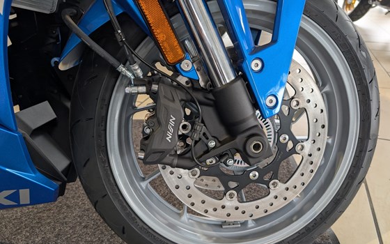 Neufahrzeug Suzuki GSX-8R - Bild 9