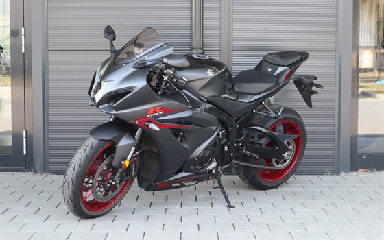 Gebrauchtmotorrad Suzuki GSX-R 1000 - Bild 3