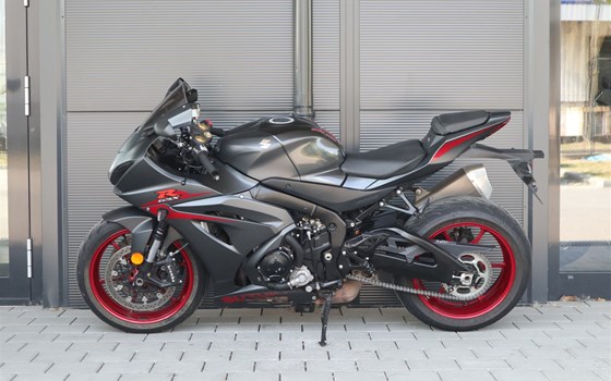 Gebrauchtmotorrad Suzuki GSX-R 1000 - Bild 4