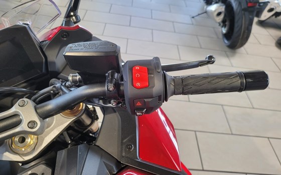 Neufahrzeug Suzuki GSX-S1000GT - Bild 10