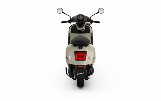 Neufahrzeug Vespa GTV 300 - Bild 12 Neufahrzeug Vespa GTV 300 - Bild 12