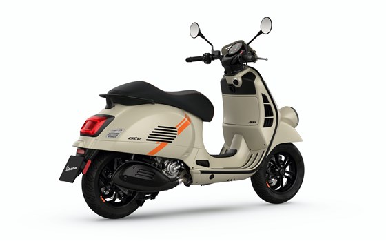 Neufahrzeug Vespa GTV 300 - Bild 7 Neufahrzeug Vespa GTV 300 - Bild 7