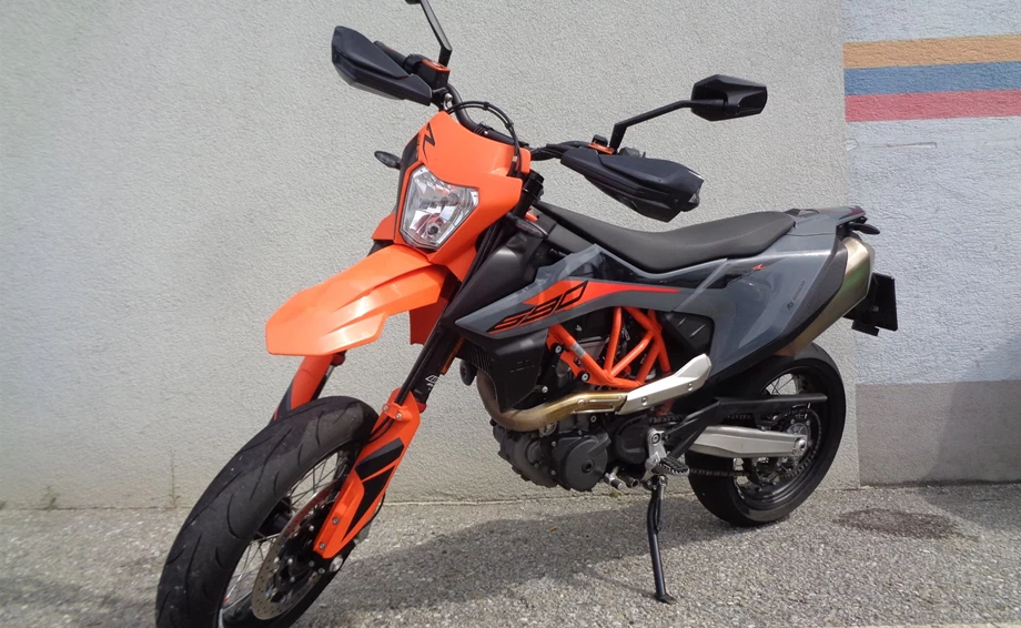 Angebot KTM 690 SMC R Bild 2: Angebot KTM 690 SMC R