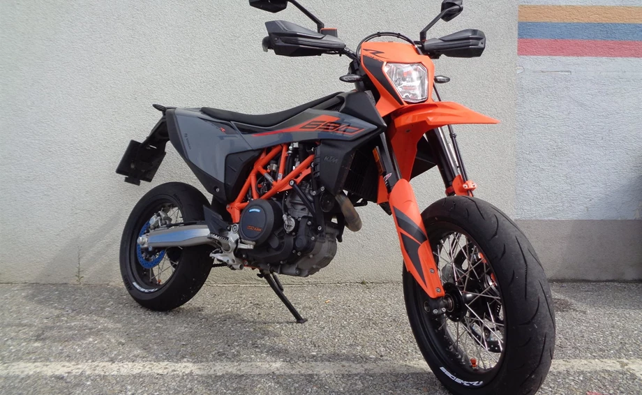 Angebot KTM 690 SMC R Bild 4: Angebot KTM 690 SMC R