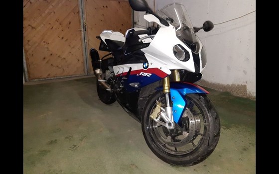 Gebrauchtmotorrad BMW S 1000 RR - Bild 2 Gebrauchtmotorrad BMW S 1000 RR - Bild 2