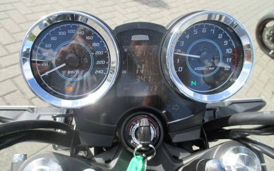 Gebrauchtmotorrad Kawasaki Z650 RS - Bild 2