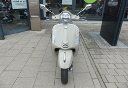 Neumotorrad Vespa GTS 300