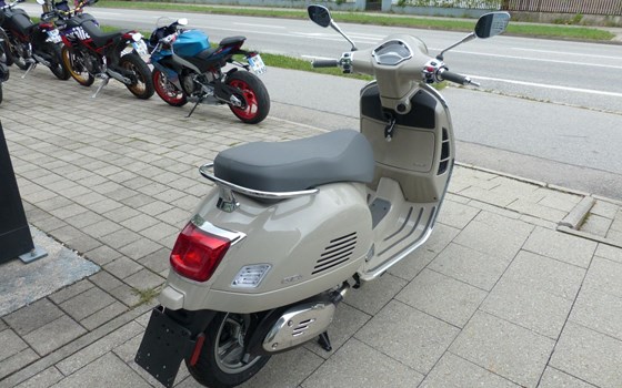 Neufahrzeug Vespa GTS 300 - Bild 11