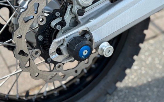 Gebrauchtmotorrad Husqvarna 701 Enduro - Bild 13