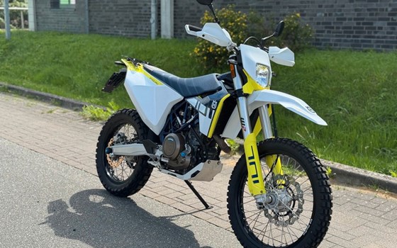 Gebrauchtmotorrad Husqvarna 701 Enduro - Bild 2